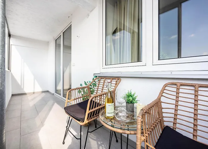 Sonnenaufgang, Ausblick Apartment Augsburg